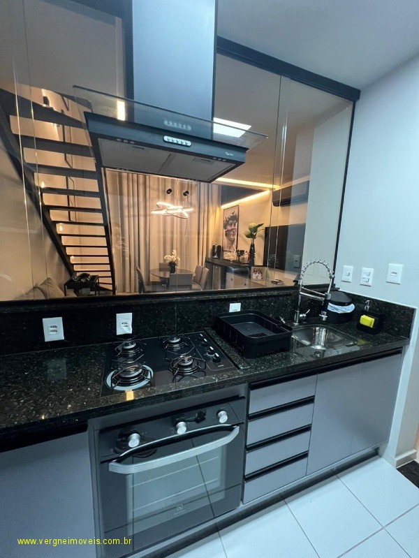 Apartamento à venda com 1 quarto, 74m² - Foto 28