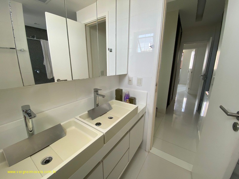 Apartamento à venda com 3 quartos, 181m² - Foto 12