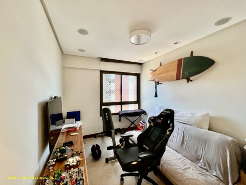 Apartamento à venda com 3 quartos, 156m² - Foto 30