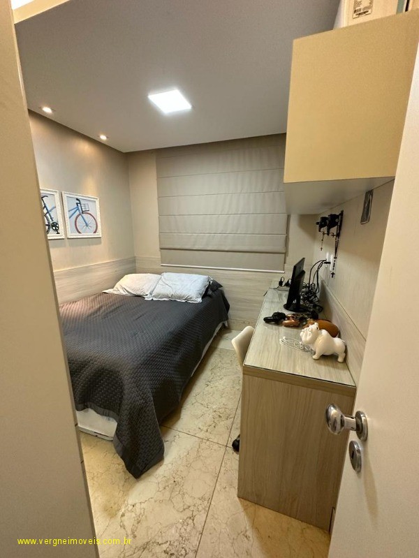 Apartamento à venda com 4 quartos, 183m² - Foto 12