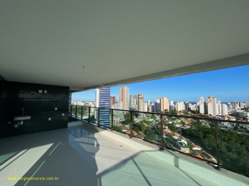 Apartamento à venda com 4 quartos, 212m² - Foto 3