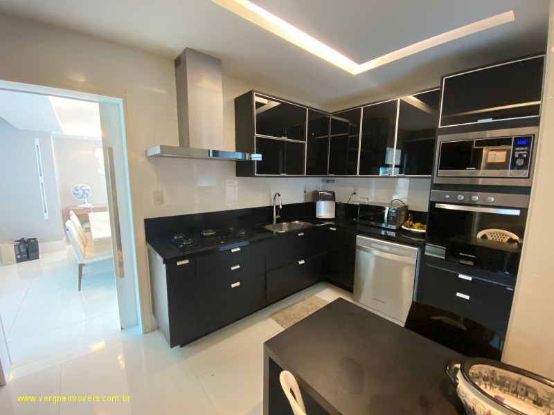 Apartamento à venda com 3 quartos, 181m² - Foto 13