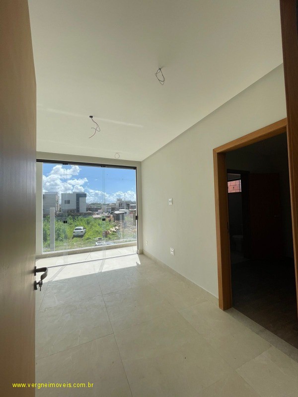 Casa de Condomínio à venda com 4 quartos, 220m² - Foto 7