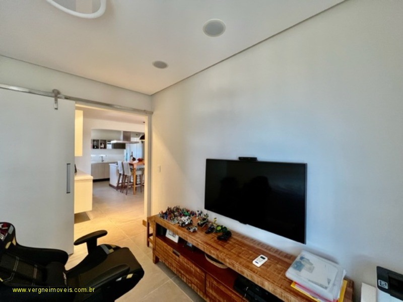 Apartamento à venda com 3 quartos, 156m² - Foto 32