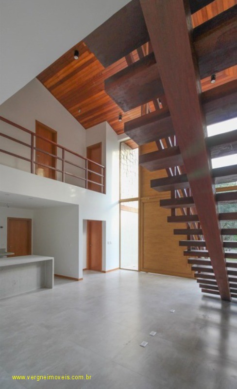 Casa de Condomínio à venda com 4 quartos, 220m² - Foto 28