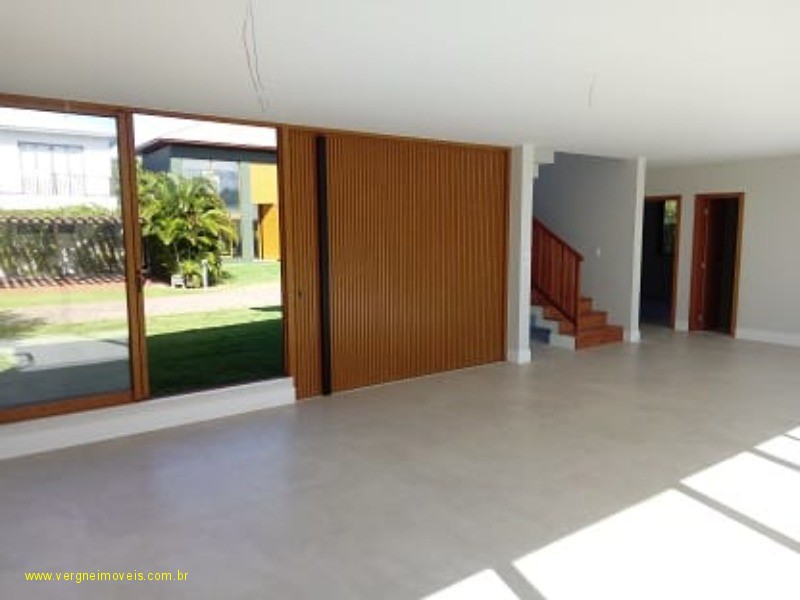 Casa de Condomínio à venda com 5 quartos, 349m² - Foto 6