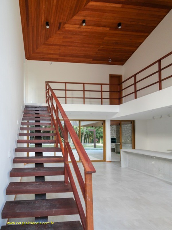 Casa de Condomínio à venda com 4 quartos, 220m² - Foto 26