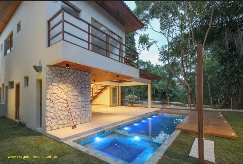 Casa de Condomínio à venda com 4 quartos, 220m² - Foto 9