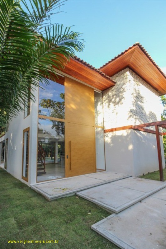 Casa de Condomínio à venda com 4 quartos, 220m² - Foto 5