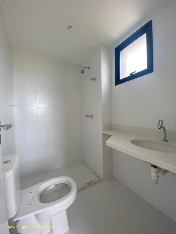 Apartamento à venda com 2 quartos, 82m² - Foto 9