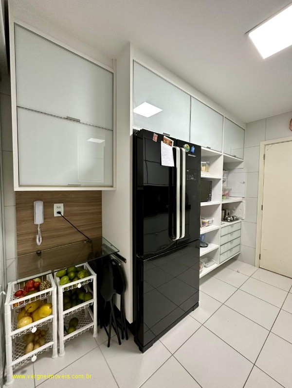 Apartamento à venda com 4 quartos, 155m² - Foto 24