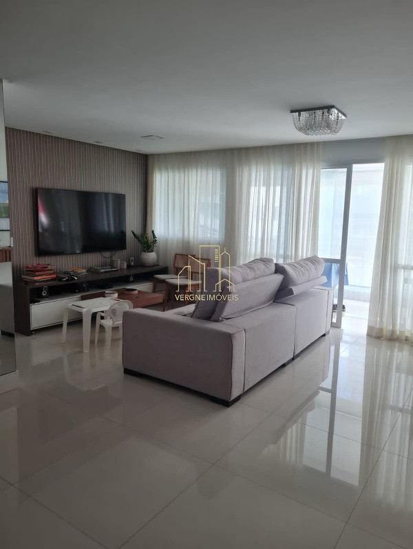 Apartamento à venda com 3 quartos, 134m² - Foto 1