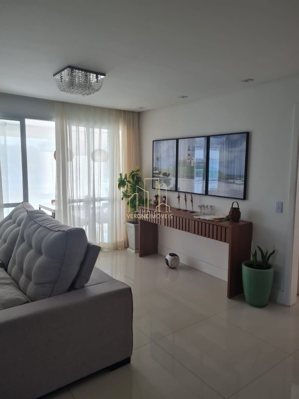 Apartamento à venda com 3 quartos, 134m² - Foto 2