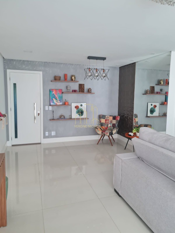 Apartamento à venda com 3 quartos, 134m² - Foto 5