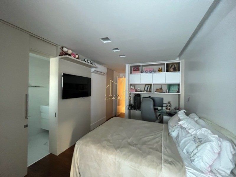 Apartamento à venda com 4 quartos, 338m² - Foto 5