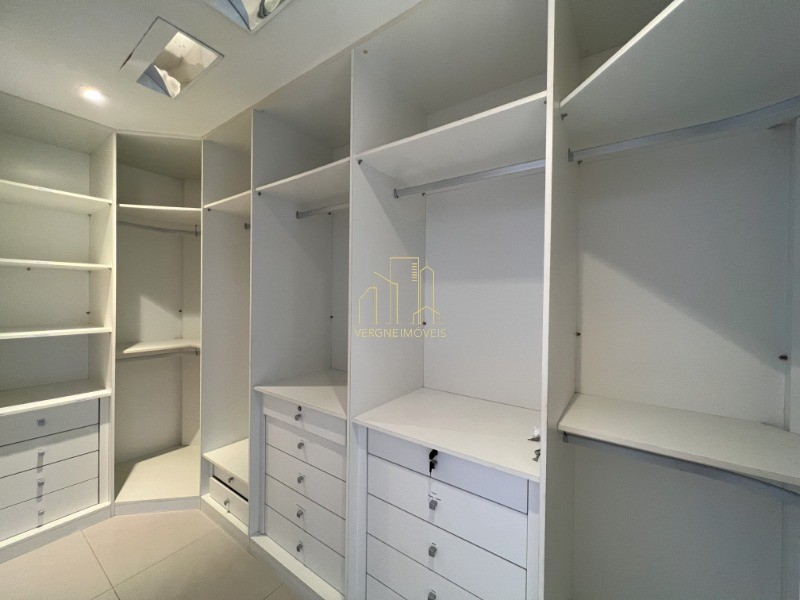 Apartamento à venda com 3 quartos, 162m² - Foto 16