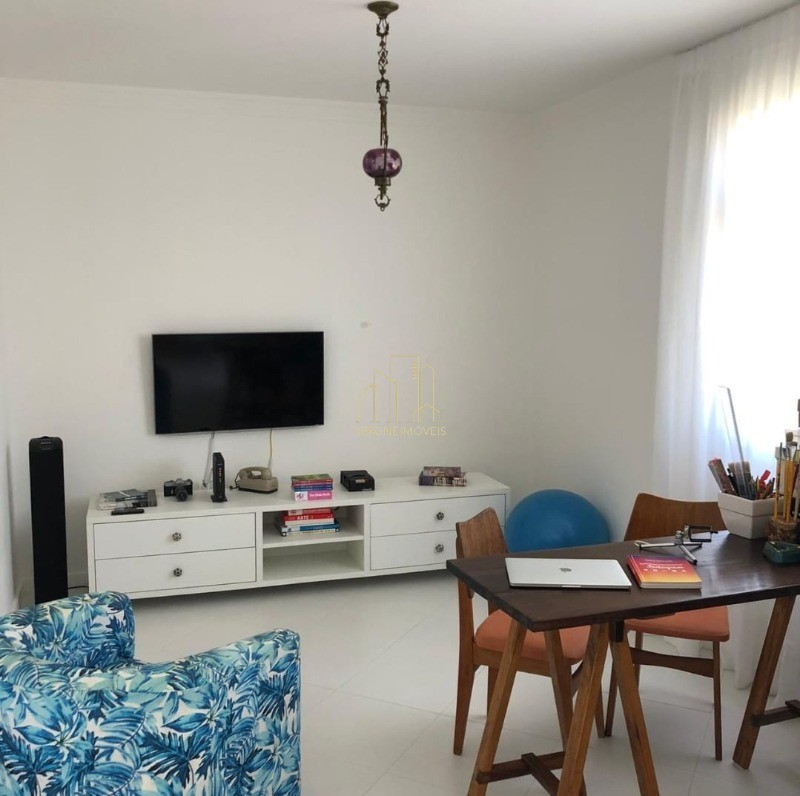 Apartamento à venda com 2 quartos, 80m² - Foto 3