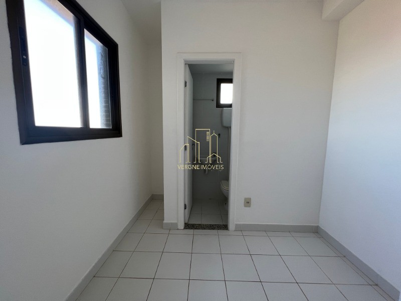 Apartamento para alugar com 4 quartos, 156m² - Foto 19