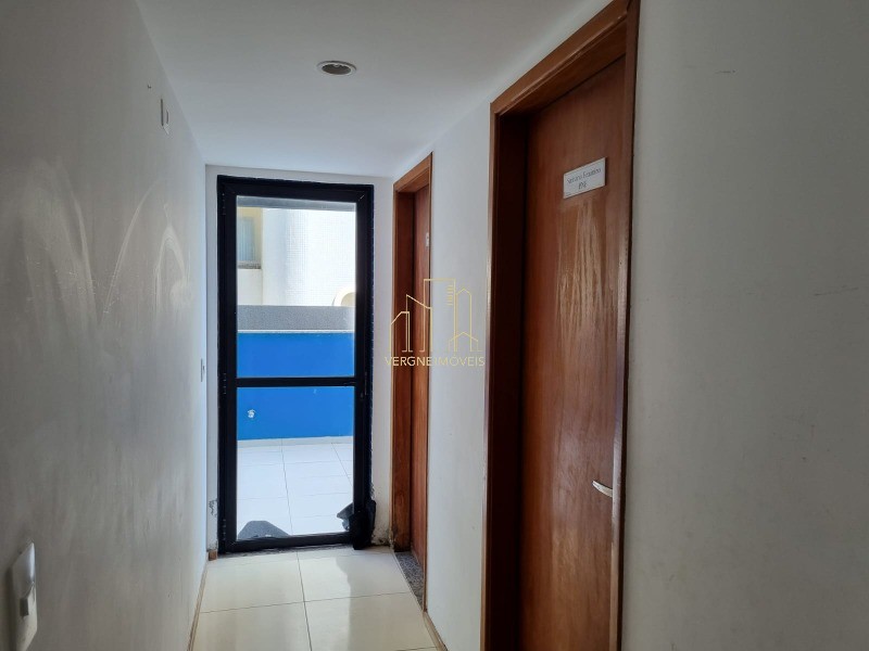 Apartamento à venda com 2 quartos, 70m² - Foto 29