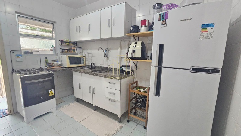 Apartamento à venda com 2 quartos, 100m² - Foto 17