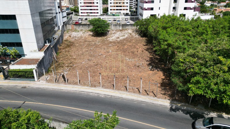 Terreno à venda, 1200m² - Foto 13