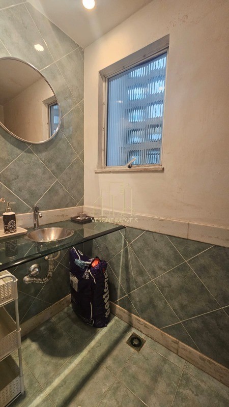 Apartamento à venda com 2 quartos, 100m² - Foto 15