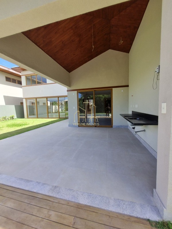 Casa de Condomínio à venda com 5 quartos, 350m² - Foto 12