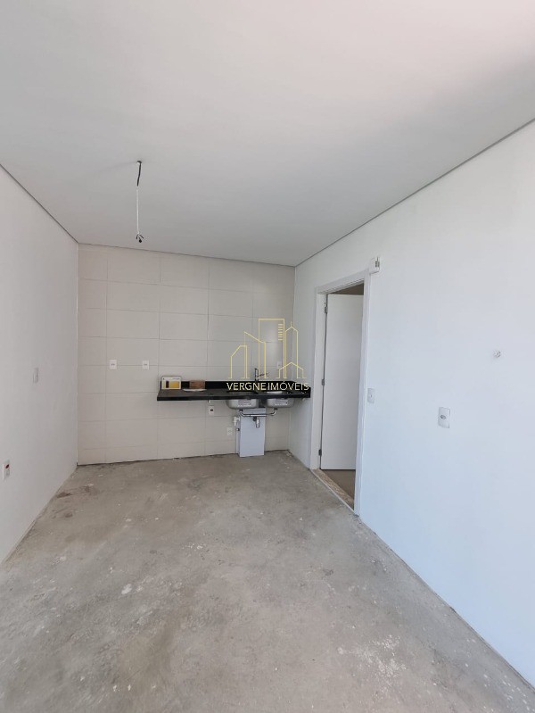 Apartamento à venda com 4 quartos, 285m² - Foto 15