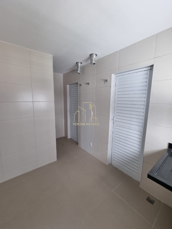 Apartamento à venda com 4 quartos, 285m² - Foto 13