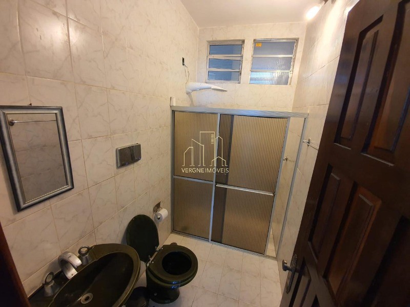 Casa à venda com 3 quartos, 360m² - Foto 13