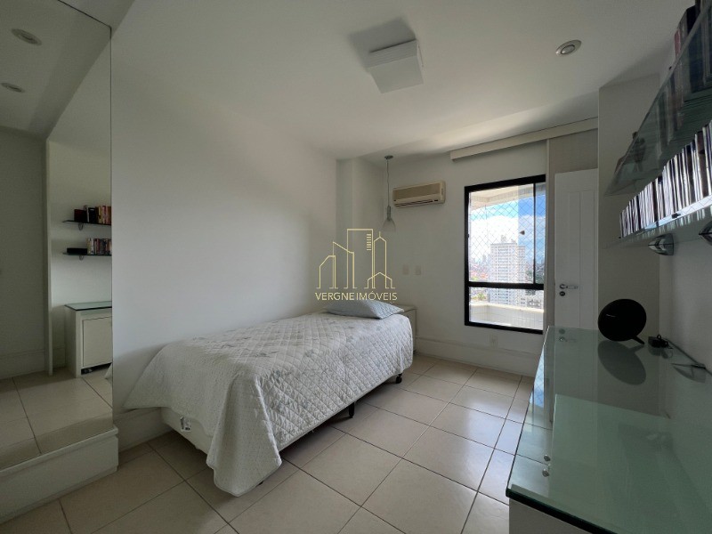 Apartamento para alugar com 4 quartos, 243m² - Foto 37