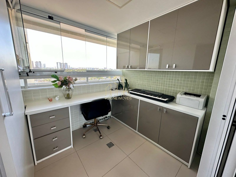 Apartamento à venda com 3 quartos, 167m² - Foto 17