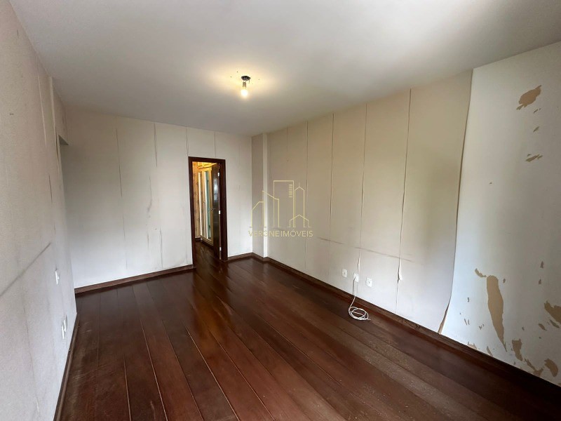 Apartamento à venda com 4 quartos, 172m² - Foto 9