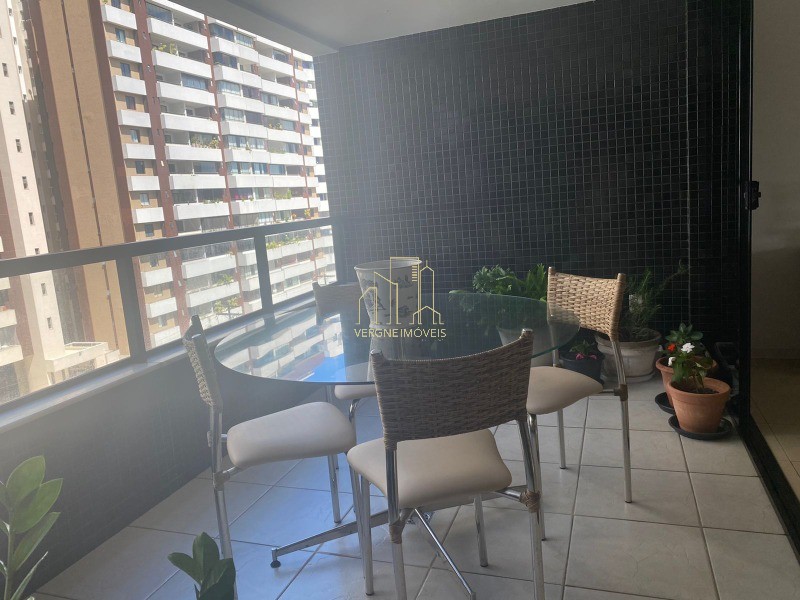 Apartamento à venda com 4 quartos, 225m² - Foto 10