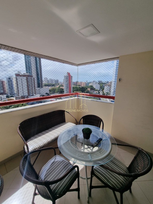 Apartamento à venda com 4 quartos, 116m² - Foto 1