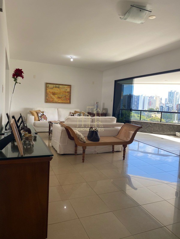 Apartamento à venda com 4 quartos, 225m² - Foto 4