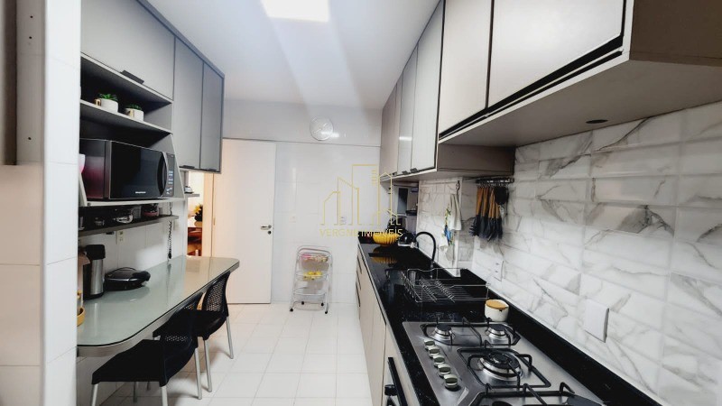 Apartamento à venda com 3 quartos, 135m² - Foto 33