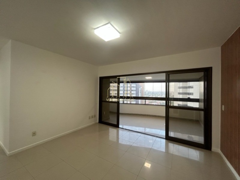 Apartamento à venda com 4 quartos, 156m² - Foto 8