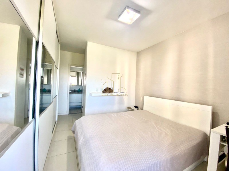 Apartamento à venda com 4 quartos, 156m² - Foto 10