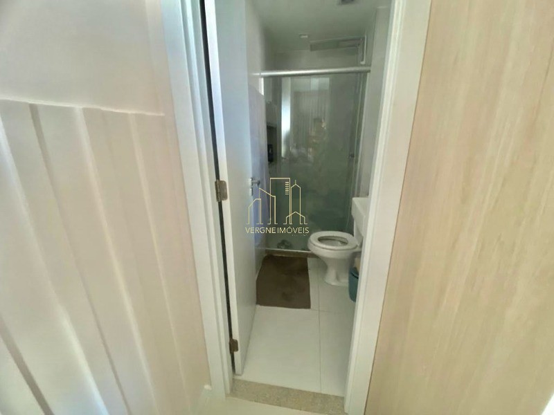 Apartamento à venda com 1 quarto, 42m² - Foto 10