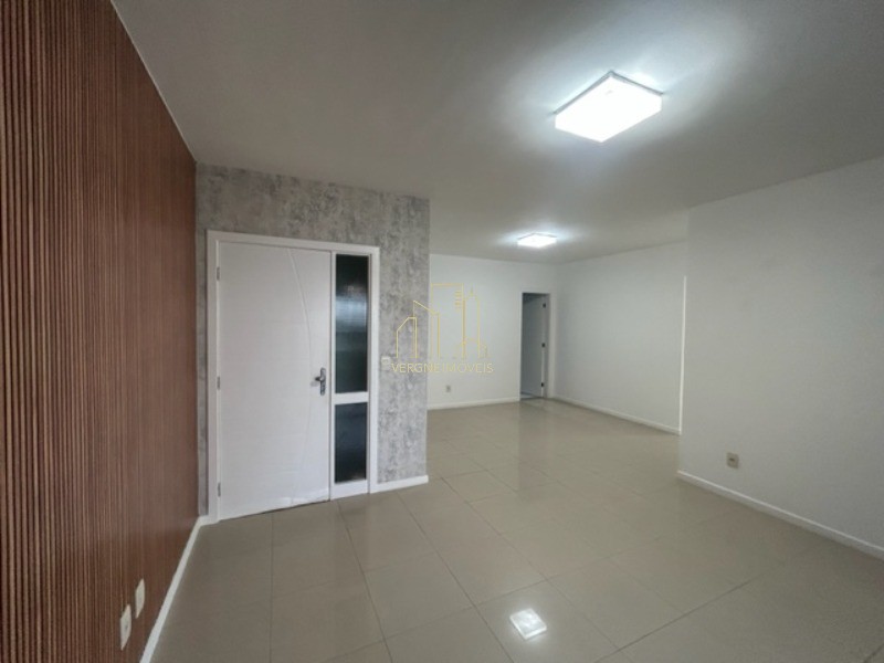 Apartamento à venda com 4 quartos, 156m² - Foto 5