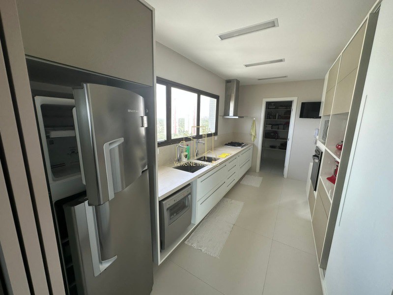 Apartamento à venda com 4 quartos, 276m² - Foto 20