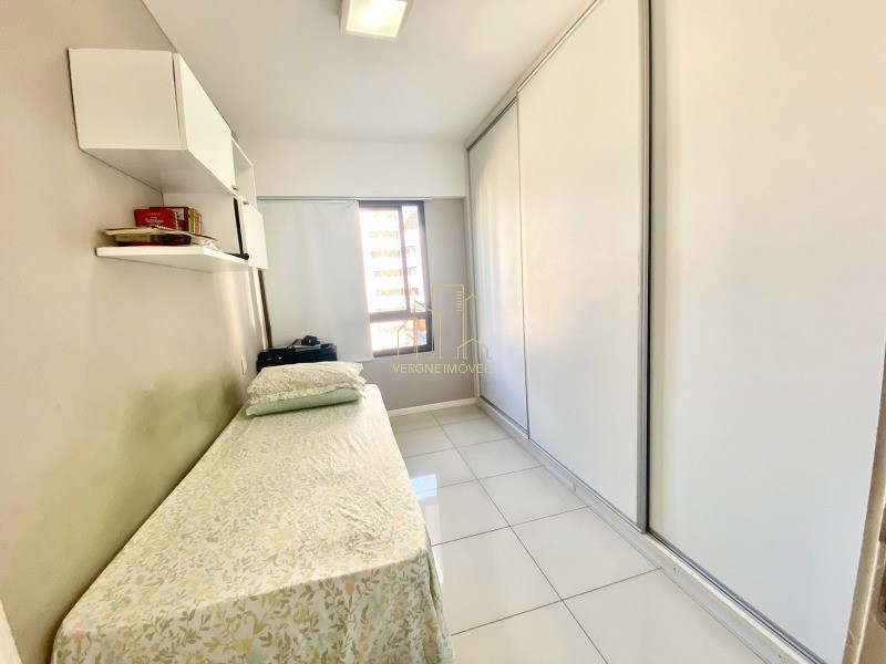 Apartamento à venda com 4 quartos, 156m² - Foto 8