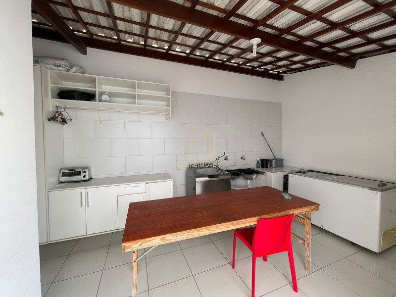 Casa à venda e aluguel com 4 quartos, 300m² - Foto 26