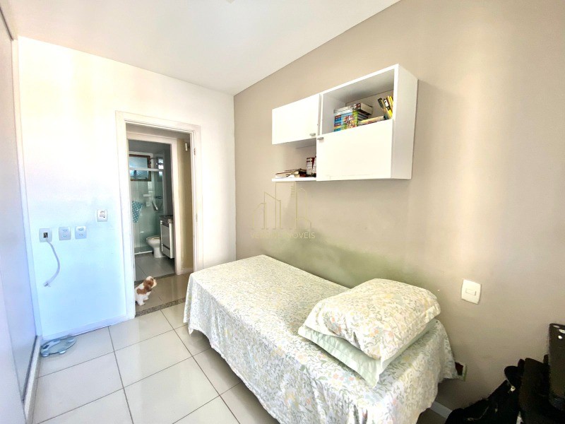 Apartamento à venda com 4 quartos, 156m² - Foto 9