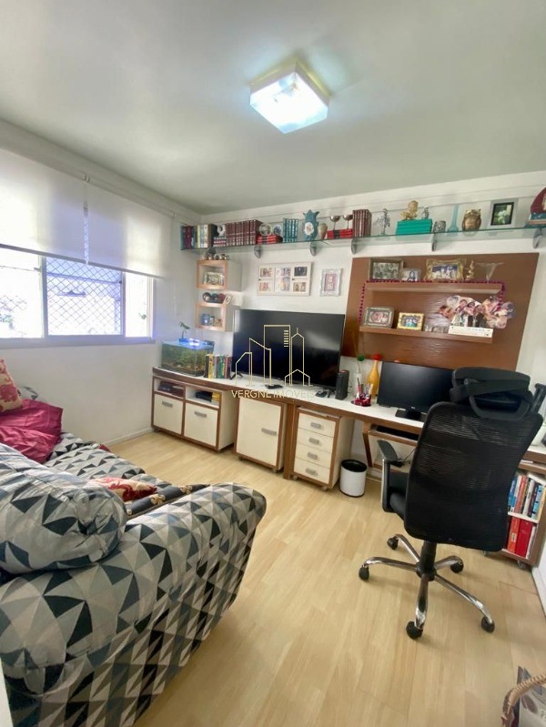 Apartamento à venda com 3 quartos, 106m² - Foto 2