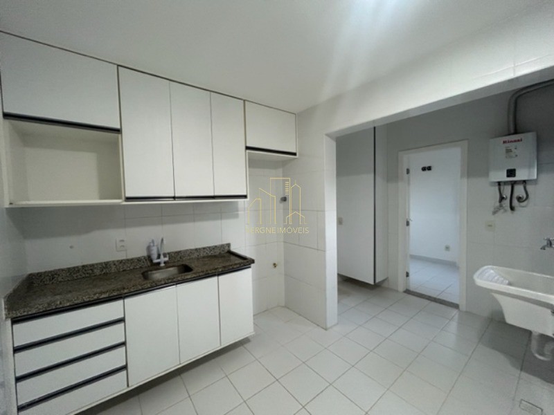 Apartamento à venda com 4 quartos, 156m² - Foto 25