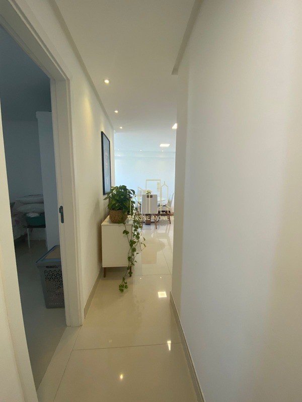 Apartamento à venda com 3 quartos, 120m² - Foto 11