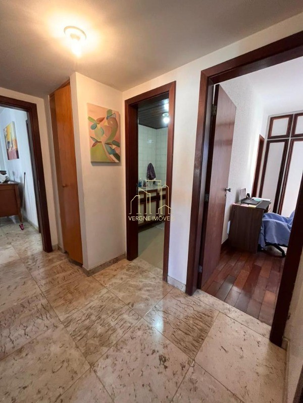 Apartamento à venda com 4 quartos, 327m² - Foto 6