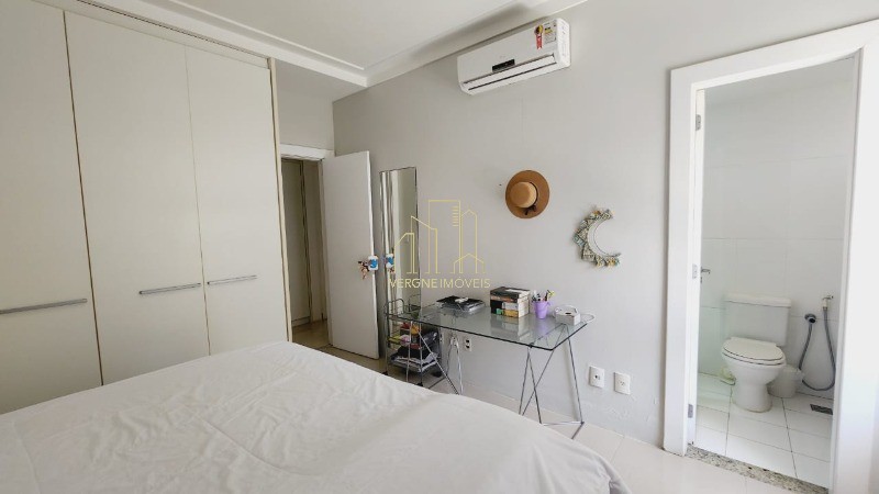 Apartamento à venda com 4 quartos, 160m² - Foto 17